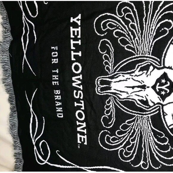 YELLOWSTONE DUTTON RANCH Throw Blanket, 46" x 60", Whiskey Label - Picture 2 of 6